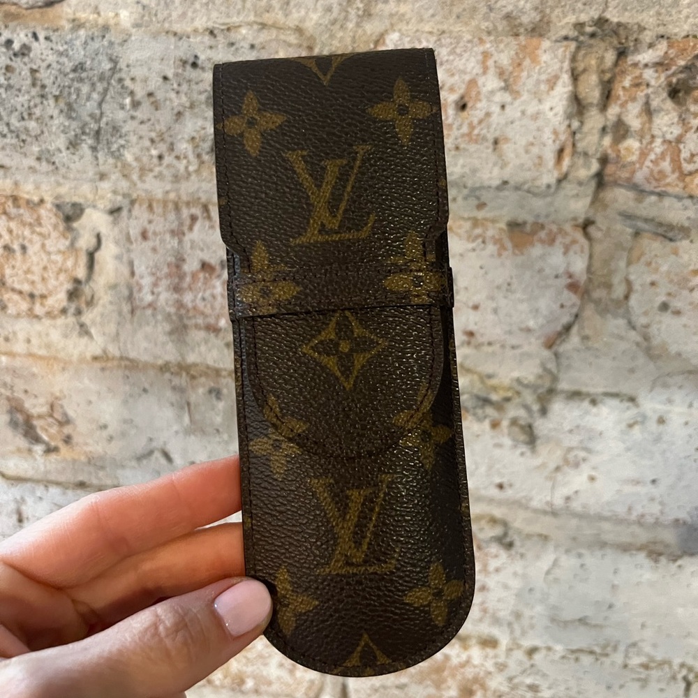 Louis Vuitton Case